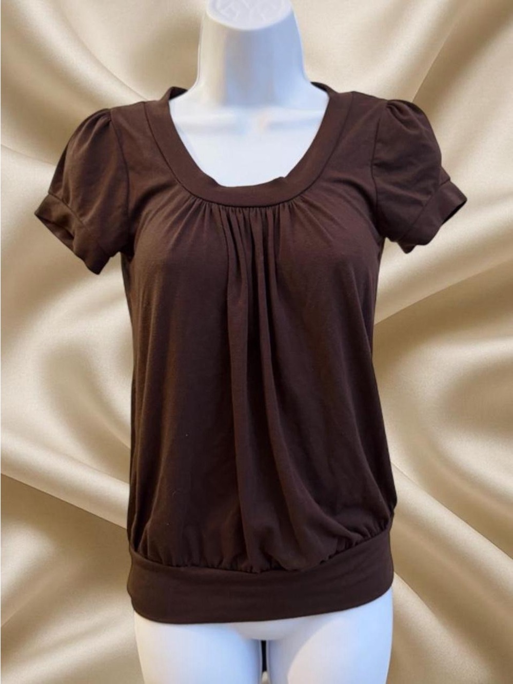 Y2K Byer Women's Brown Short-Sleeve Scoop Neck Baby Tee